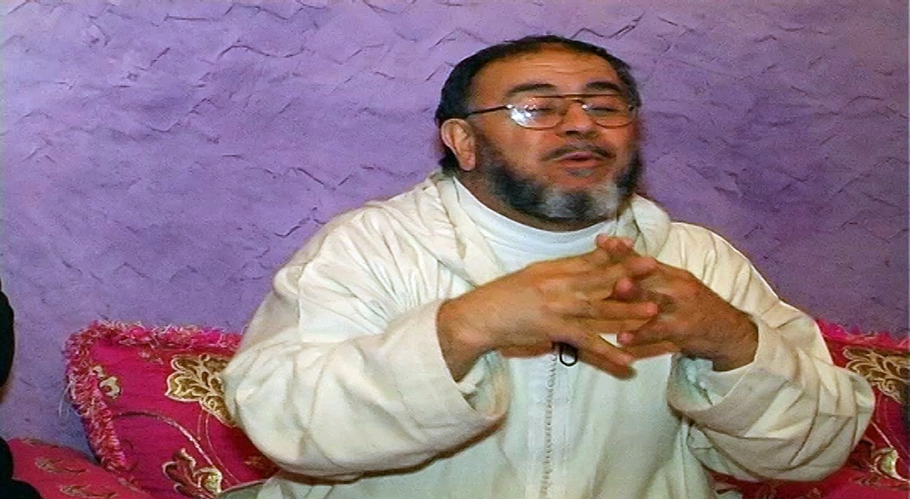 الشيخ عبد الله نهاري : شباب يتردد في الزواج وهو قادر - لماذا ؟