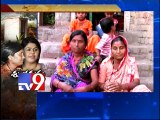 Woman sells Mangalsutra to construct toilet at home - Tv9