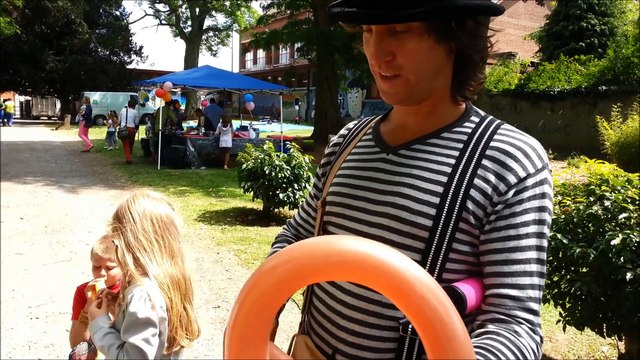Sculpteur de Ballon technique pour le Chapeau