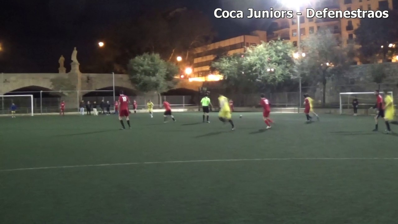 Coca Juniors 11 - Defenestraos 0