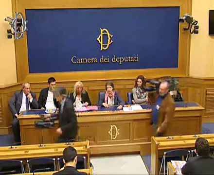 Roma - Lo sport professionistico femminile - Conferenza stampa di Laura Coccia (07.11.14)