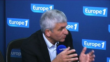 "Ce n'est pas le moment pour que les centristes entrent au gouvernement"