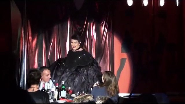 Zizi Jeanmaire interprété par Patchoui Transformiste Région Centre