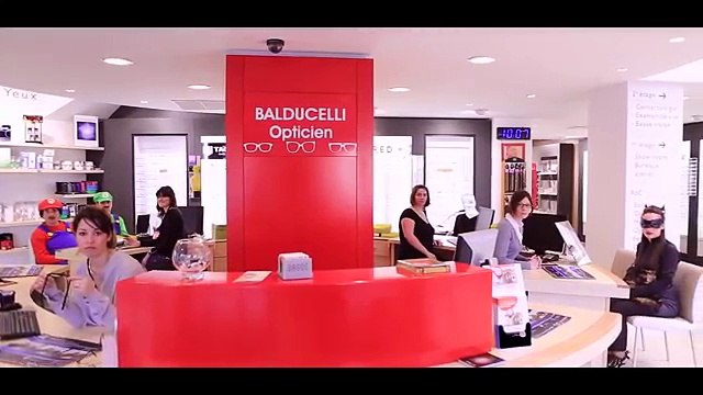 Pub Dark Vador Lunettes Balducelli Opticiens - Darth Vader glasses - YouTube [360p]