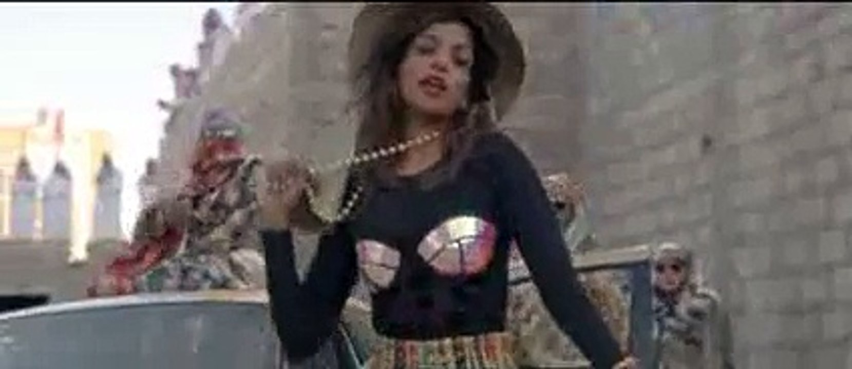 M.I.A. - -Bad Girls- (Official Video) - YouTube