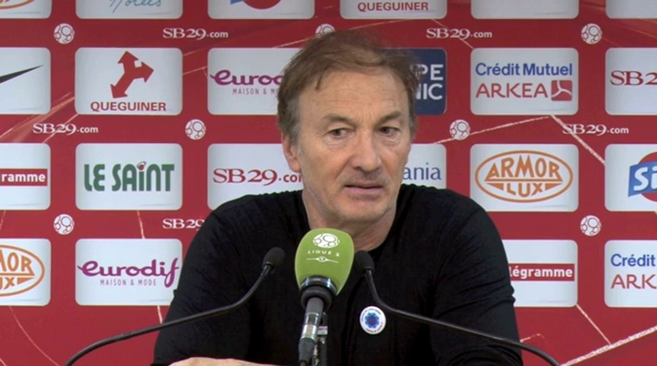 Après Brest- HAC, réaction d'Erick Mombaerts