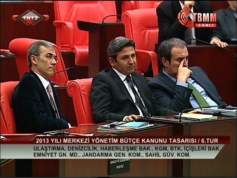 SIRRI SUREYYA ONDER-MECLISTE SIYASET DERSI VERIYOR- Mutlaka Dinleyin