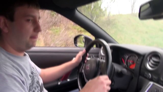 AMS Alpha 12 vs Nissan GTR vs BMW S1000RR Akrapovic vs Switzer P800 GTR - Araba Tutkum