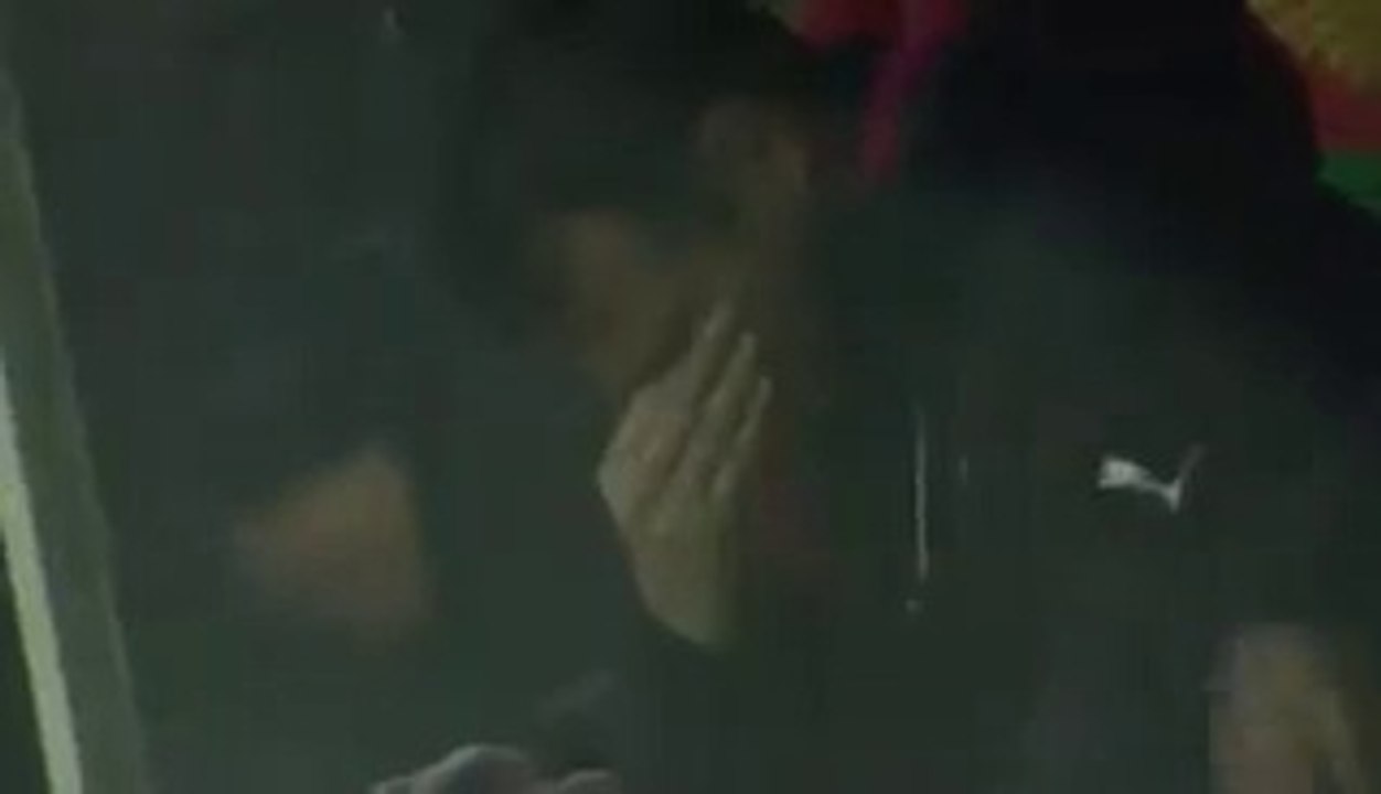 Les larmes de Willy Sagnol après la célébration de Cheik Diabaté (Lens-Bordeaux)