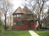 Frank Lloyd Wright designed home in Oak Park is rented