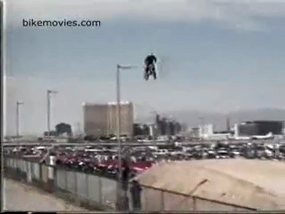 saut en motocross