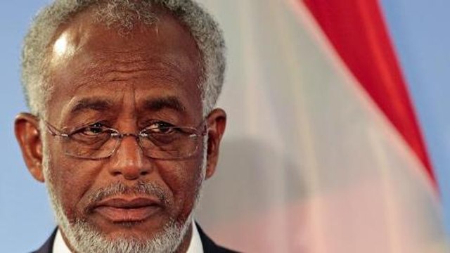 Talk to Al Jazeera - Ali Karti: Bashir 'the only person trusted'