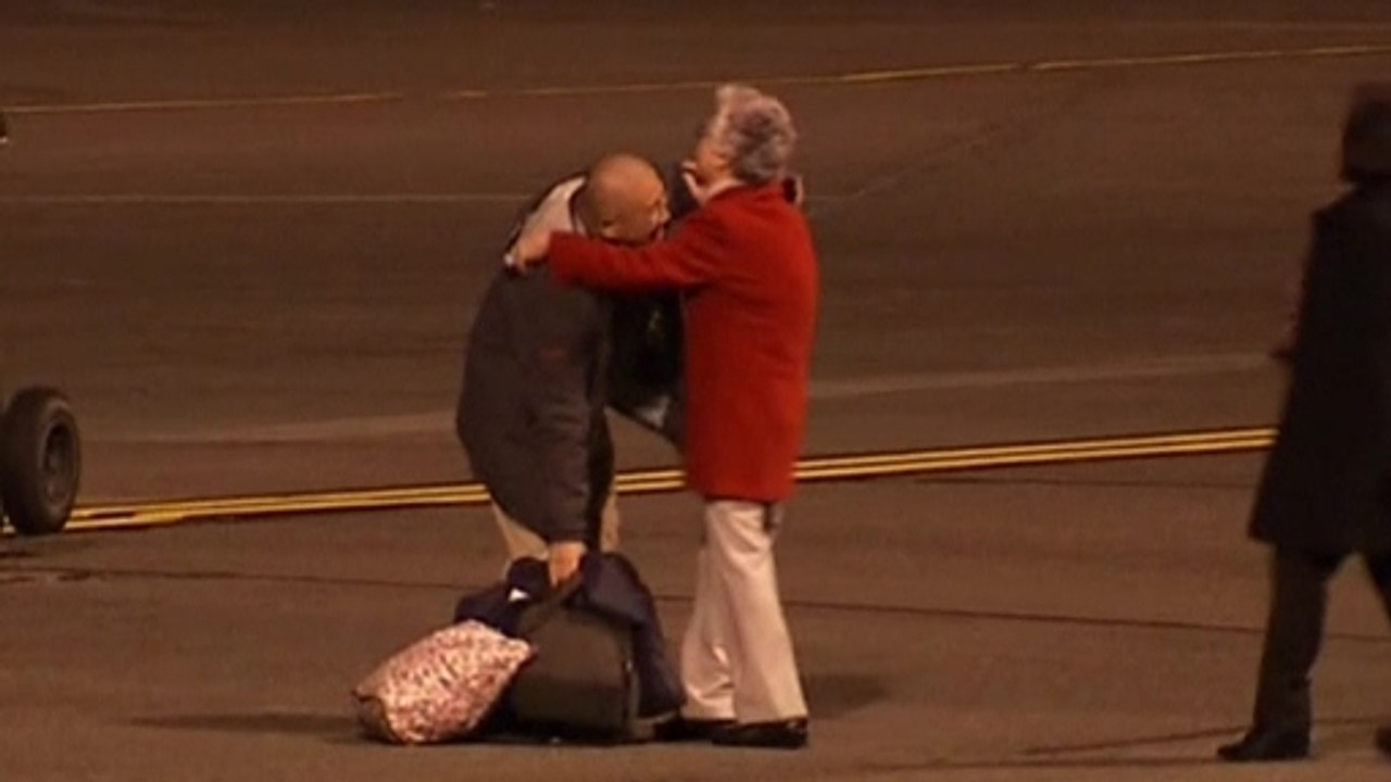 Freed Americans arrive in Washington state