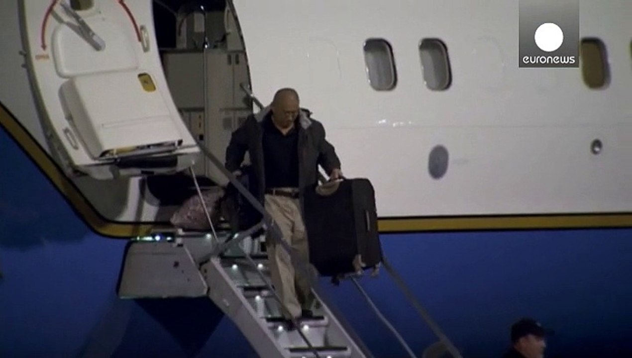 ΗΠΑ: Ελεύθεροι οι δύο Αμερικανοί που κρατούντο στη Β. Κορέα