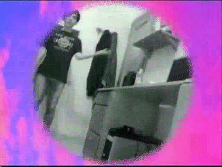 Iwain lizan cris imitando a Ruth lorenzo (Dancing in the rain) eurovision spain 2014