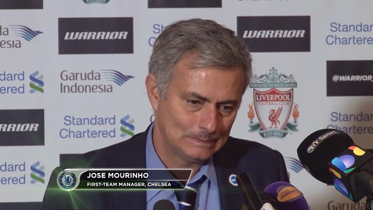 FOOTBALL: Premier League: Mourinho: 'Sieg unterstreicht Ambitionen'