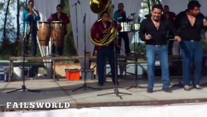 [+18 ~ Sexy Funny Girl]Dancer on stage fail - Failsworld