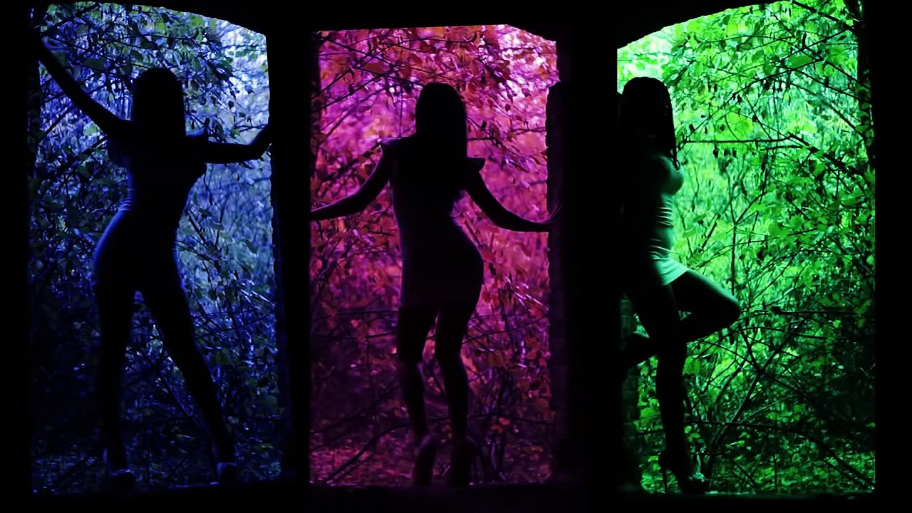 VALI VIJELIE, ASU si BOBY   Sarut de catifea