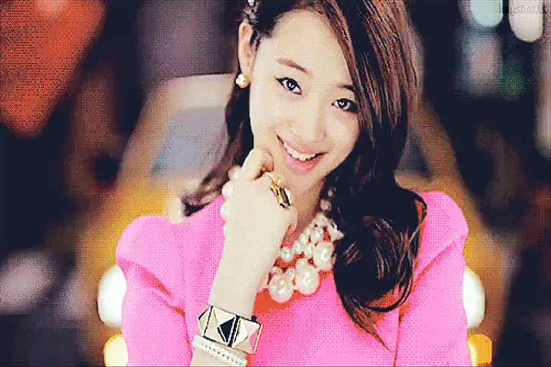 f(x) - Rum Pum Pum Pum (Colour Coded Lyrics)