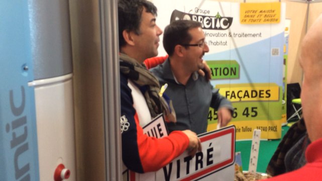 Stéphane Plaza attire les foules au salon de l'habitat