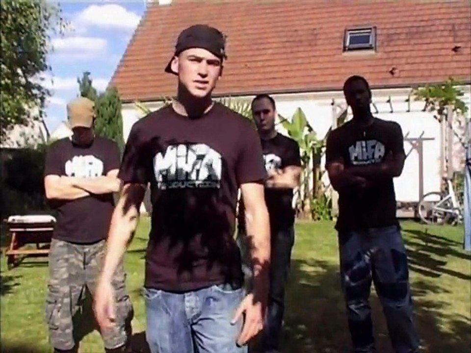 CLIP - La passion de la musique (2009)