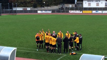 Chant des joueurs à la fin du match Forbach 2 - SOI