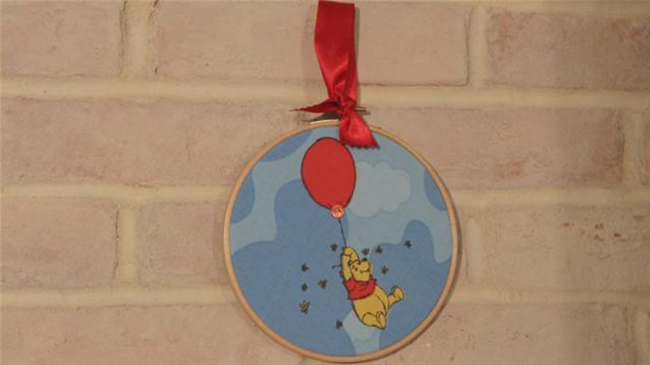 Turn Old Bedding Into A Wall Hanging