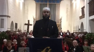 Hafiz M Saeed Hashmi Reciting Azan in a Church London.8/11/2014