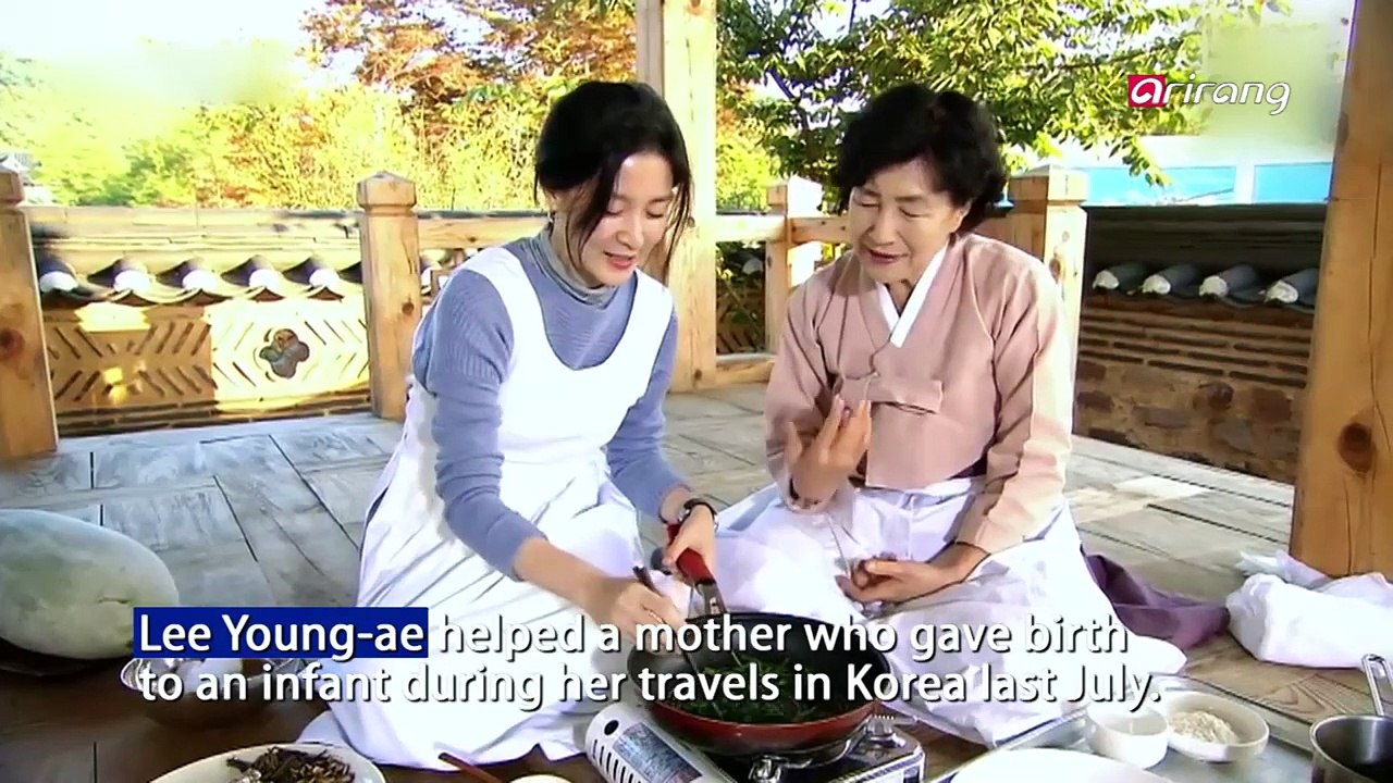 Showbiz Korea Ep959C1 LEE YOUNG-AE RECEIVES AN AWARD IN TAIWAN