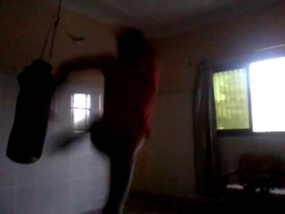 combination kick TORNADO+SIDE