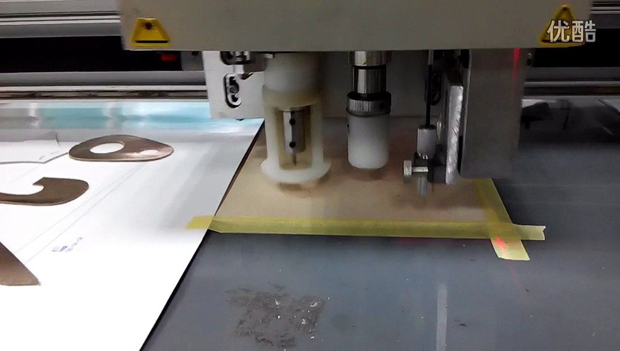 aokecut@163.com leather cutter plotter