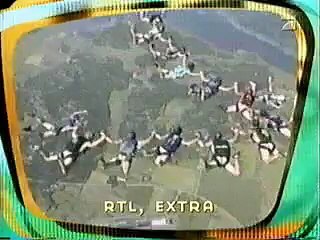 Parachutistes nudistes