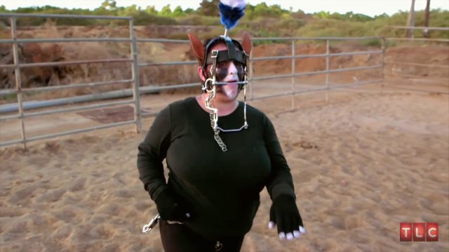 Elle se prend pour un poney