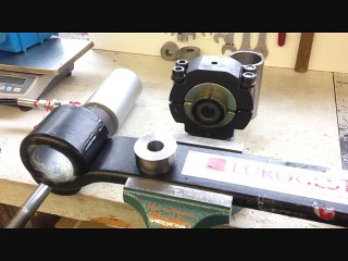 Presse pour silentbloc Renault Volvo trucks 950MA450