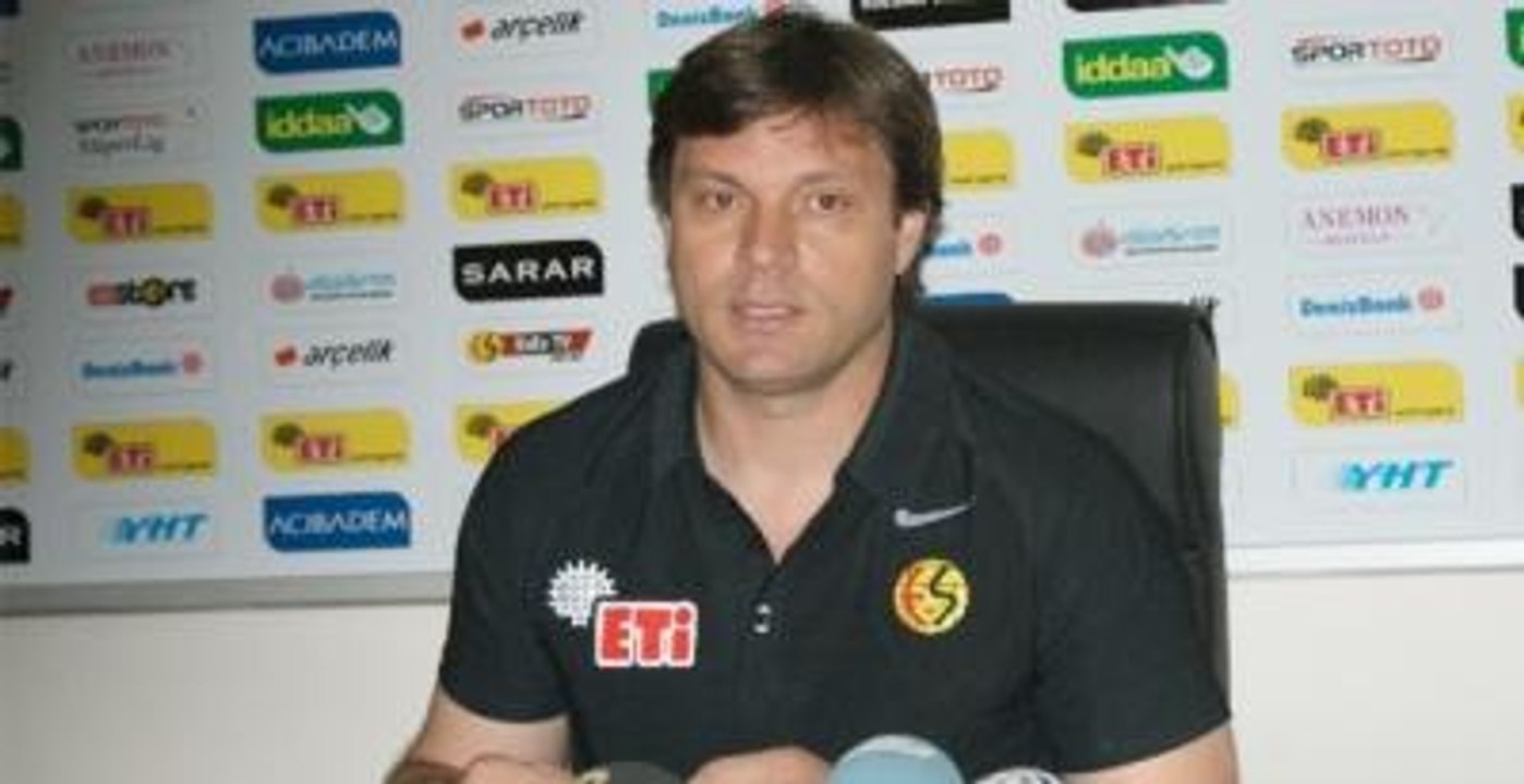 Ertuğrul Sağlam İstifa Etti, Hocayı Bırakmıyor Dailymotion Video