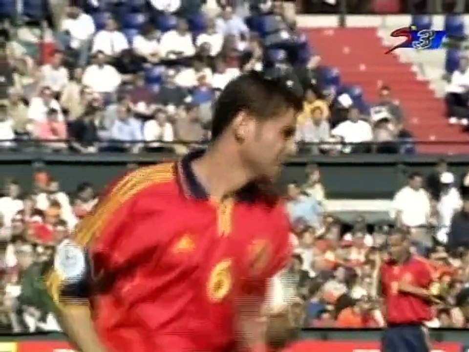 UEFA EURO 2000 Group C Day 1 - Spain vs Norway