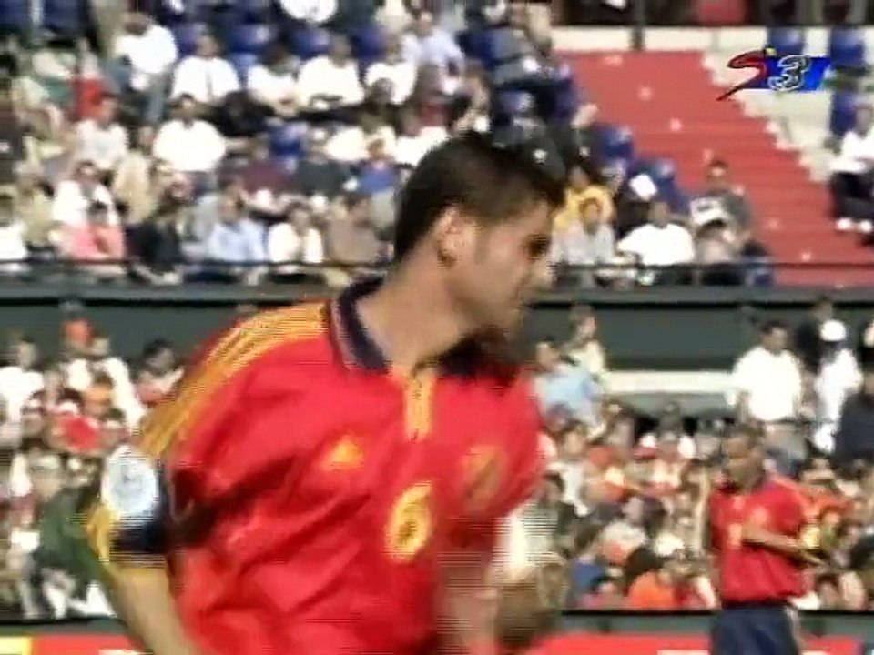 UEFA EURO 2000 Group C Day 1 - Spain vs Norway