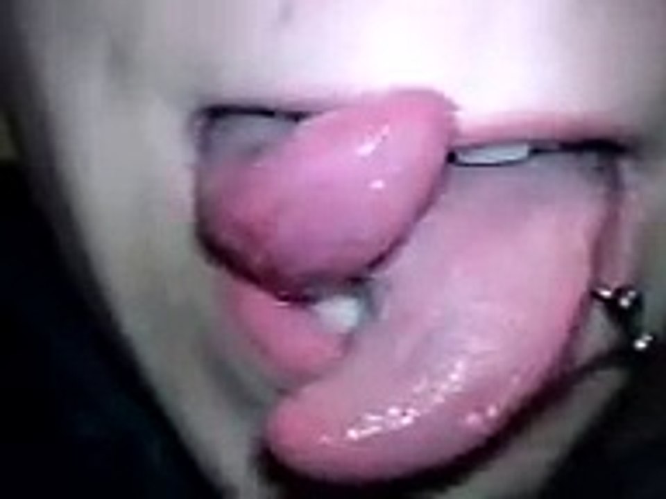 Have You Ever Seen A Split Tongue!