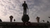 Büyük Önder Atatürk'ü Anıyoruz