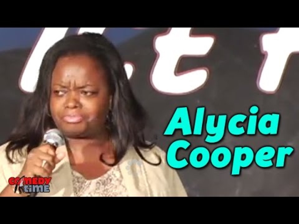 Quicklaffs - Alycia Cooper Stand Up Comedy