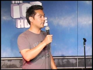 Quicklaffs - Dan Gabriel Stand Up Comedy