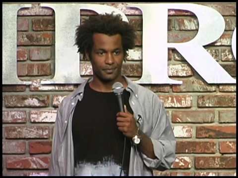 Quicklaffs - Pedro Hernandez Stand Up Comedy