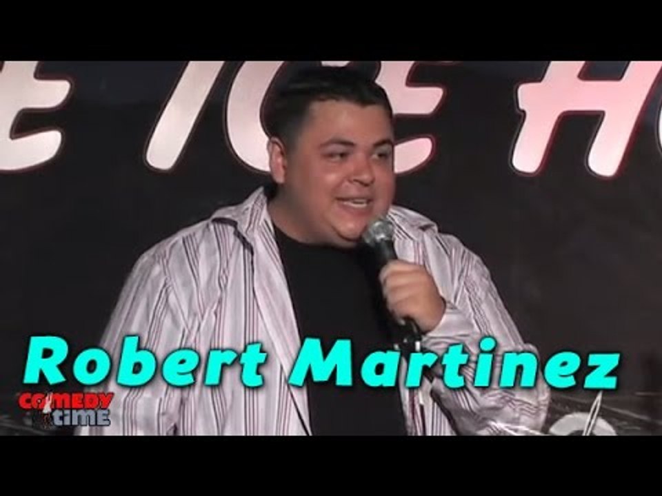 Quicklaffs - Robert Martinez Stand Up Comedy