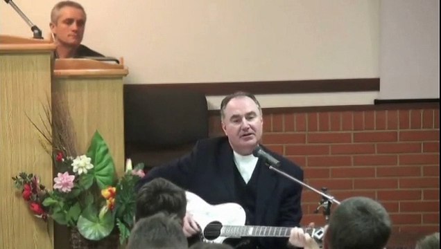 Dumnezeu da Duhul Sfant celor ce asculta de El - Fapte 5 32 Ioan Panican