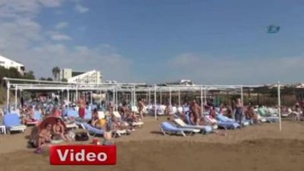 Dev Dalgalar İkisini de Yuttu