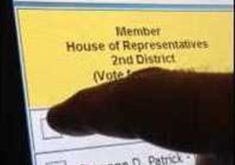 Voting Machine Glitch Caught on Camera