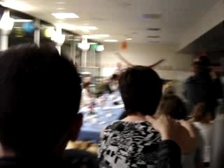 La queuleuleu OLR péter pti punch