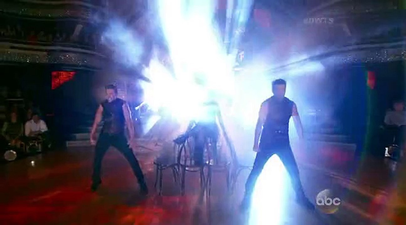 Bethany Mota, Derek Hough & Tony Dovolani - Argentine Tango