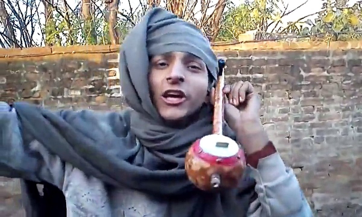Desi singer dia suno galla