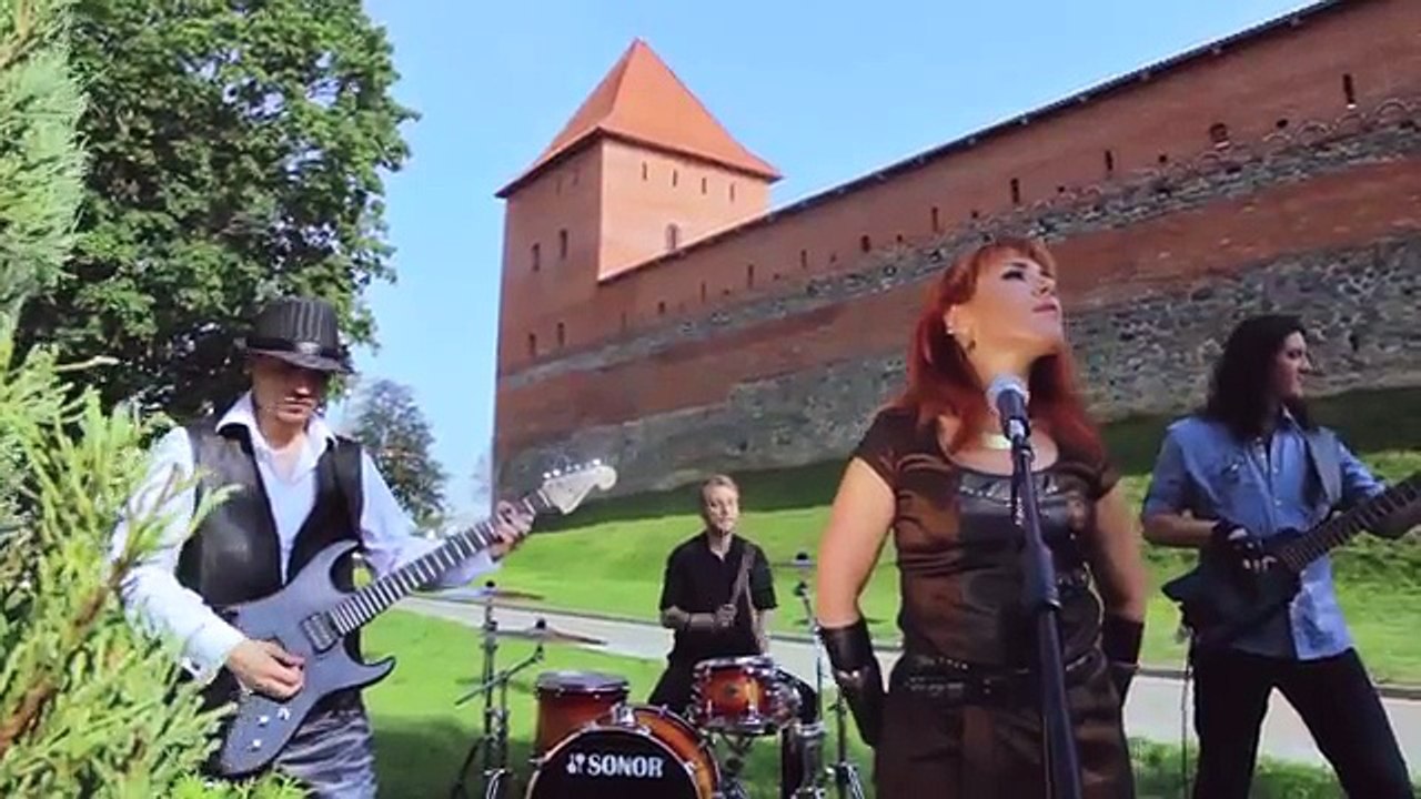 Юлия Глебова - Не зря. Официальный клип!